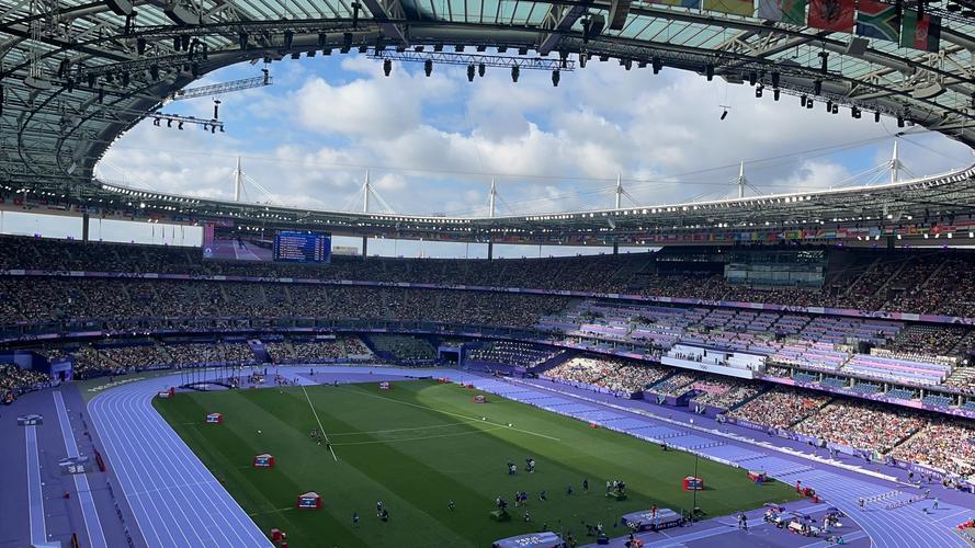 蛙泳高肘抱水图解