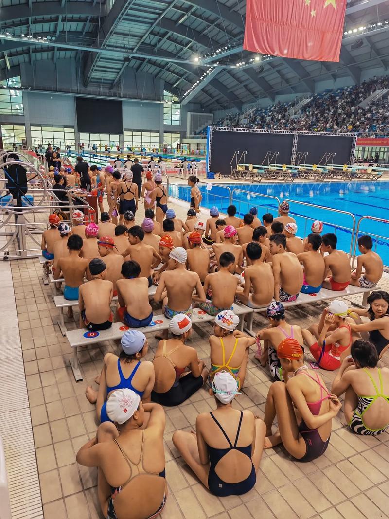 莱纳德治愈罕见伤病迎回归 预计两周重返赛场 体育界瞩目 莱纳德治愈罕见伤病迎回归 预计两周重返赛场 体育界瞩目