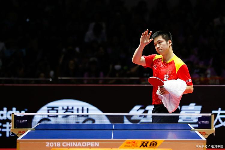 乔治完婚 新娘曾为脱衣舞娘 育有三子 婚姻生活曝光 乔治完婚 新娘曾为脱衣舞娘 育有三子 婚姻生活曝光