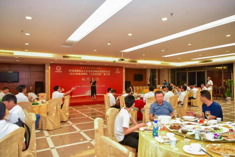 歌唱家刘欢简历 歌唱家刘欢简历