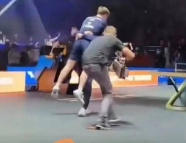 梅西与c罗有没对决过 梅西跟c罗谁赢了 梅西与c罗有没对决过 梅西跟c罗谁赢了