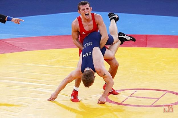 威斯特法伦球场