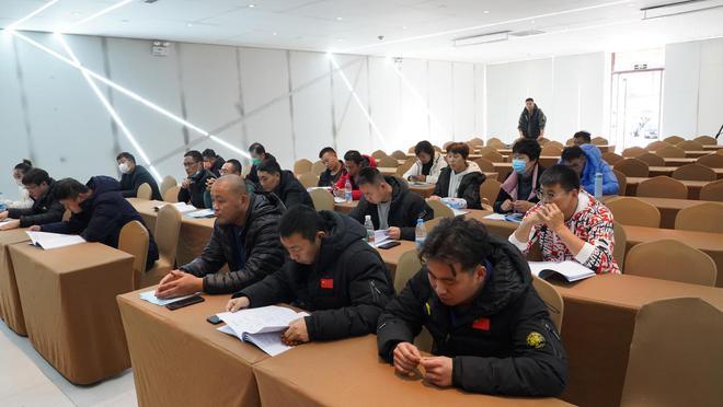 火箭胜湖人浓眉休息波特亮眼 湖人挑战威力显现