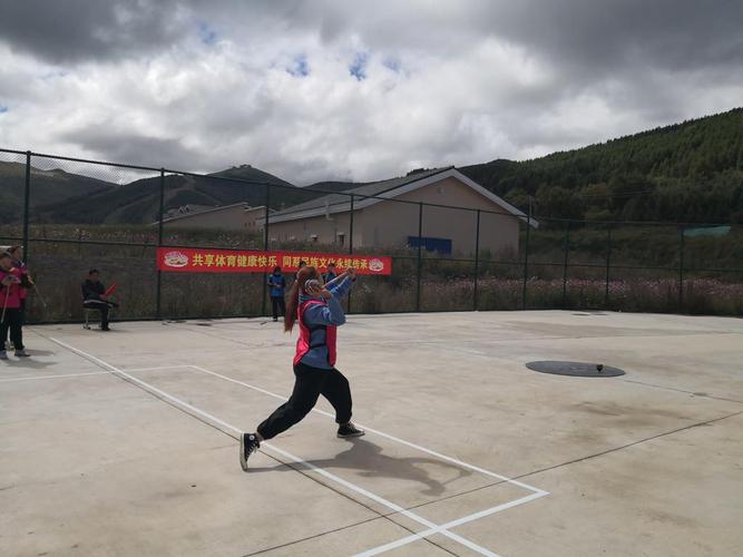 民调乔丹荣膺单挑之王 LBJ单打能力曾被质疑 民调乔丹荣膺单挑之王 LBJ单打能力曾被质疑