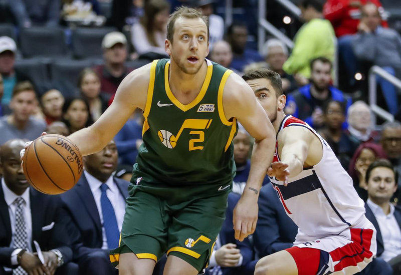 各区域得分王水花一左一右 字母哥制霸篮下 各区域得分王水花一左一右 字母哥制霸篮下