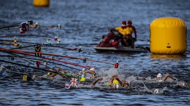 詹皇强势表现持续 得分上双刷新历史纪录 990场震撼赛场