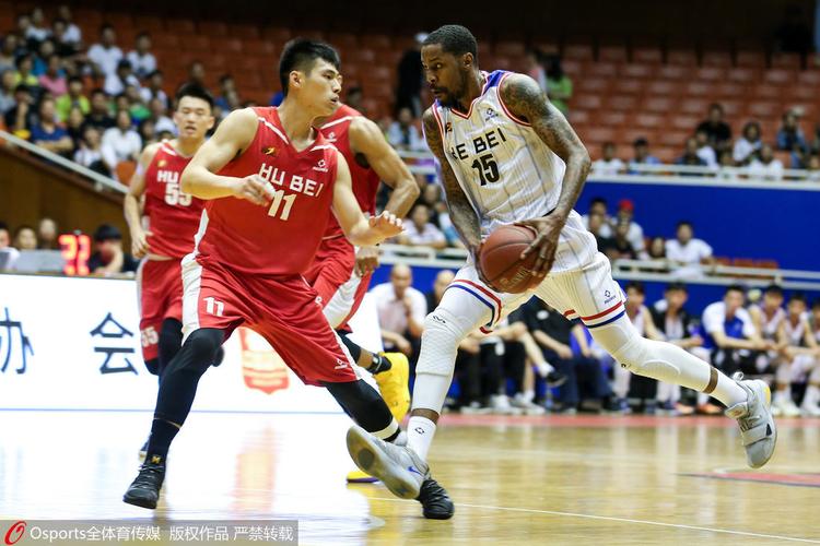 阿杜战袍潮流走向 奇才动态目光;新援加盟传闻掀热潮 阿杜战袍潮流走向 奇才动态目光;新援加盟传闻掀热潮