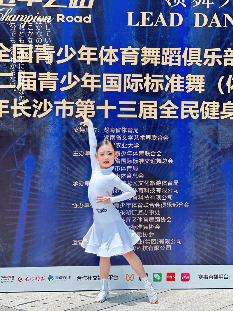 喵喵_喵喵表情包 喵喵_喵喵表情包