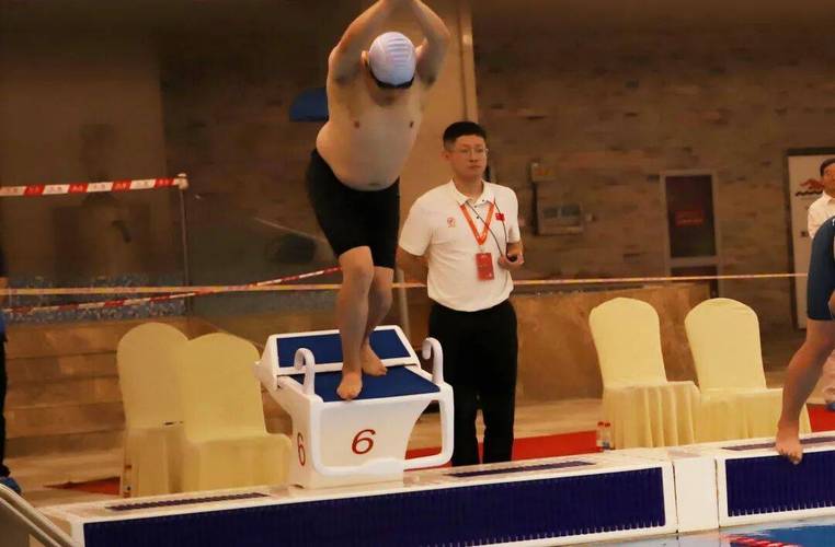 海沃德我在乎的是拿到总冠军而不是谁首发