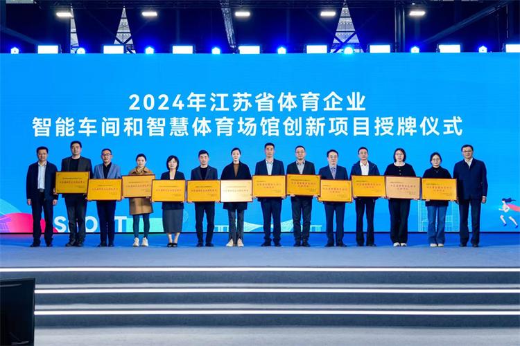 勒布朗坚信比赛能拖到抢七 宣称自己世界上最强 勒布朗坚信比赛能拖到抢七 宣称自己世界上最强