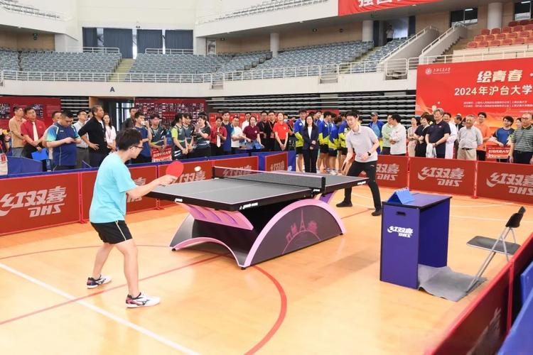 约基奇拼尽全力 生死时刻显英雄本色 30+19+8难掩失落 约基奇拼尽全力 生死时刻显英雄本色 30+19+8难掩失落