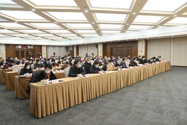 NBA赛场预告雷霆对垒太阳 精彩对决即将上演 NBA赛场预告雷霆对垒太阳 精彩对决即将上演