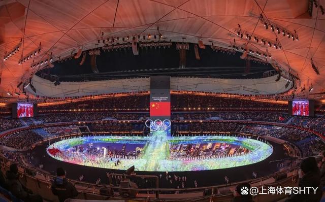 京媒 国足三条线确实都有重要球员伤缺 对默契度影响不小 京媒 国足三条线确实都有重要球员伤缺 对默契度影响不小