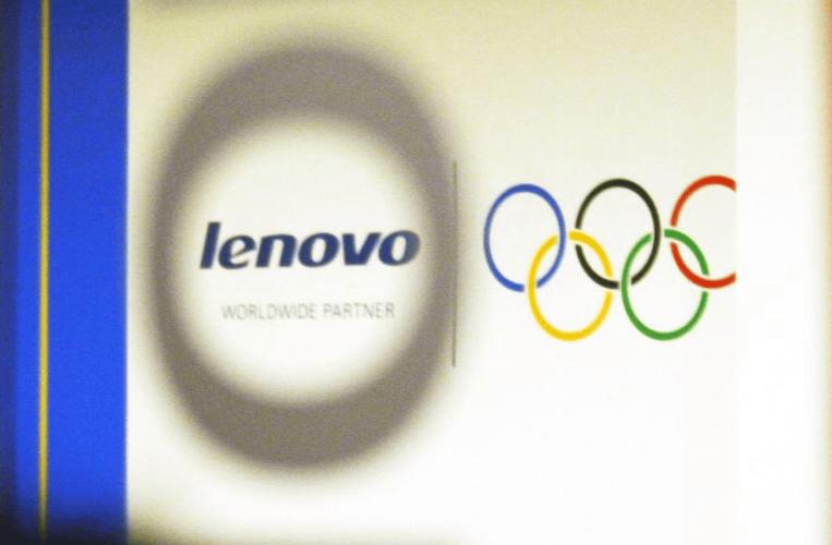 韦德之子公开出柜家人全力支持展现家庭和谐新篇章 韦德之子公开出柜家人全力支持展现家庭和谐新篇章