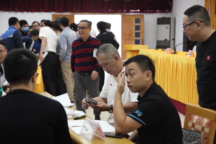 世界拳王争霸赛重量级 世界拳王争霸赛重量级