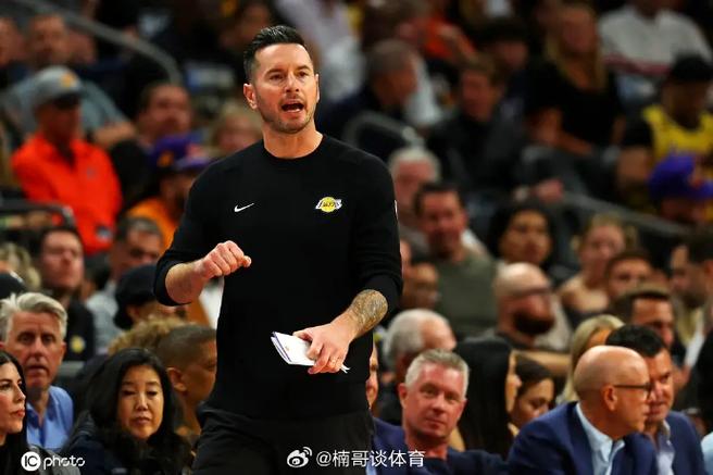 麦迪cba肘击对手 麦迪cba肘击对手