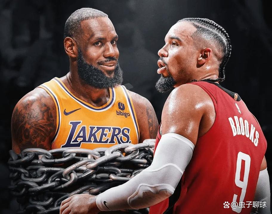 保罗恢复训练仍出战成疑 里弗斯抱怨赛程太频密 保罗恢复训练仍出战成疑 里弗斯抱怨赛程太频密