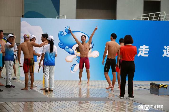 保利尼奥儒尼奥尔 保利尼奥儒尼奥尔