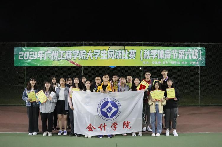 梅西通知巴萨今夏离队 梅西通知巴萨今夏离队