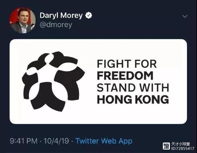 女生游泳时掉下的预防措施 女生游泳时掉下的预防措施