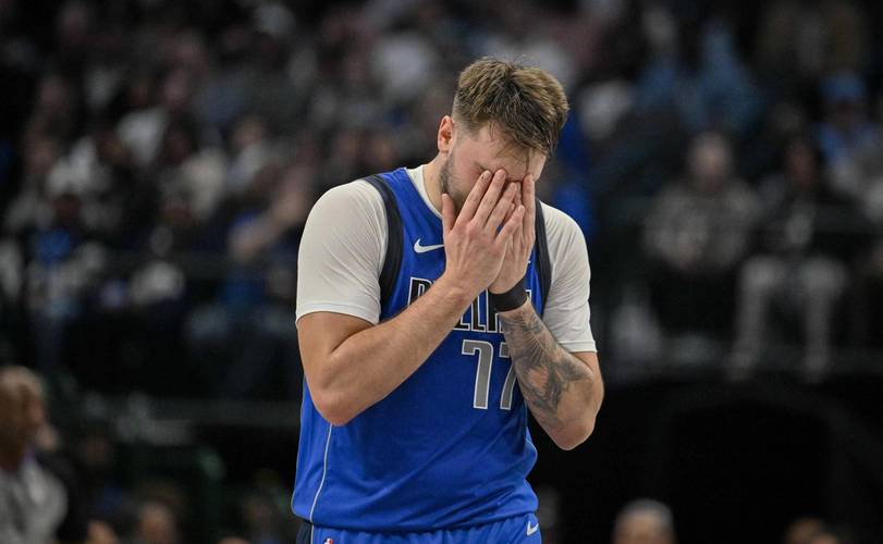 女足世界杯历届精彩瞬间回顾与回顾 赛场上的辉煌历程回顾 女足世界杯历届精彩瞬间回顾与回顾 赛场上的辉煌历程回顾