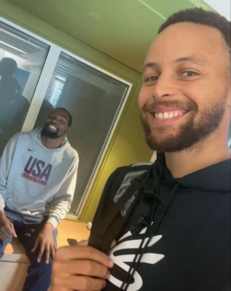 室内游泳池图片大全效果图 室内游泳池图片大全效果图