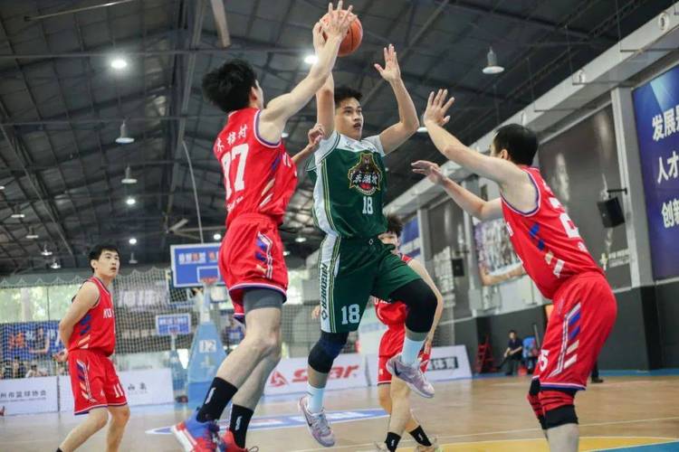 巴塞罗那足球队队员表现如何