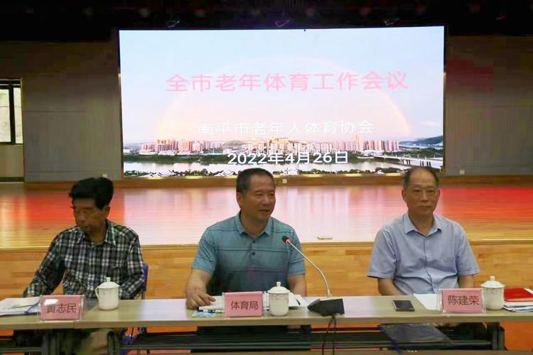 呼之欲出的意思 呼之欲出意思