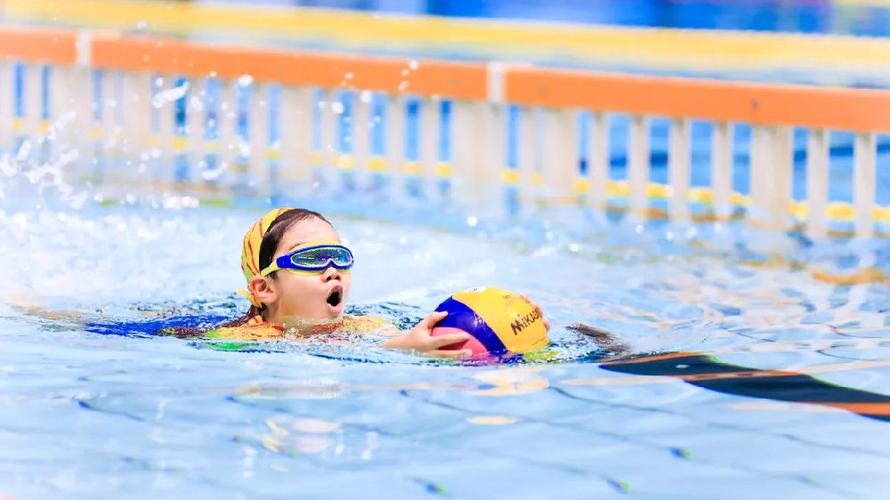 恒大足球投入多少钱 恒大投资足球赚钱吗