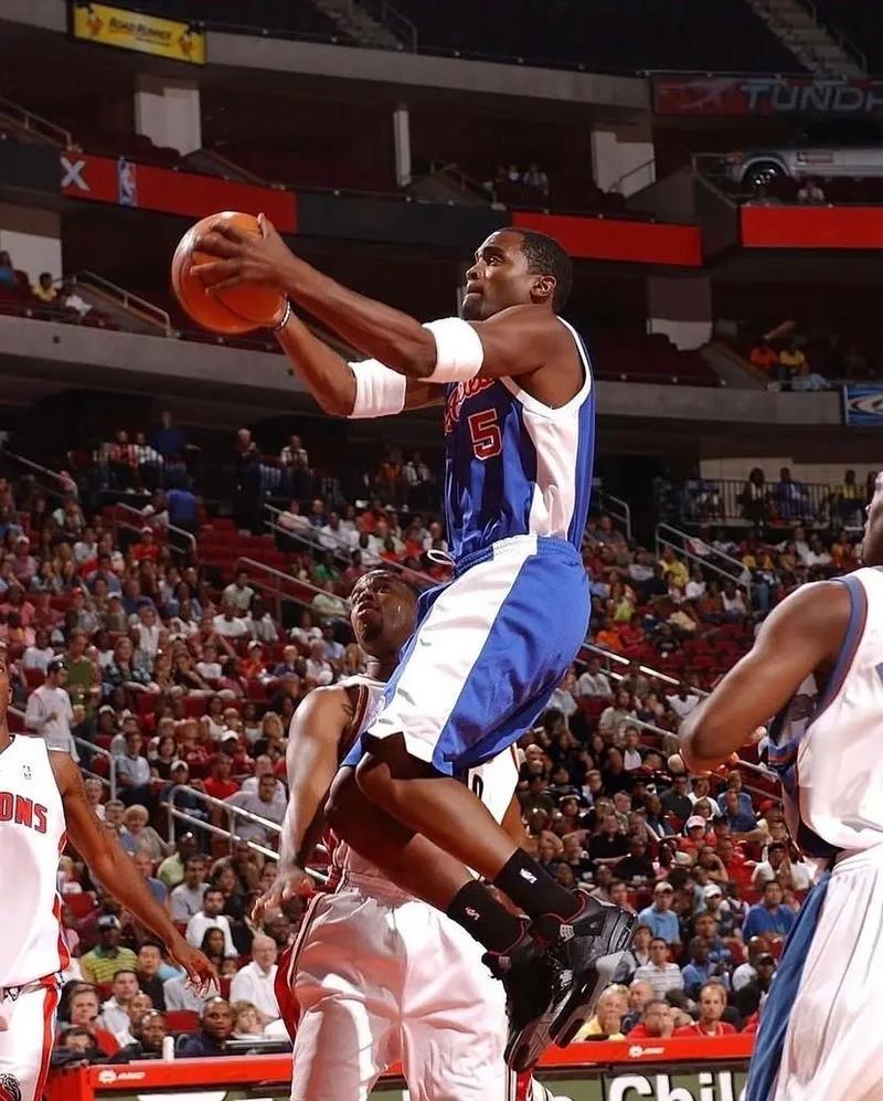 比利时0-2摩洛哥 比利时0-2摩洛哥