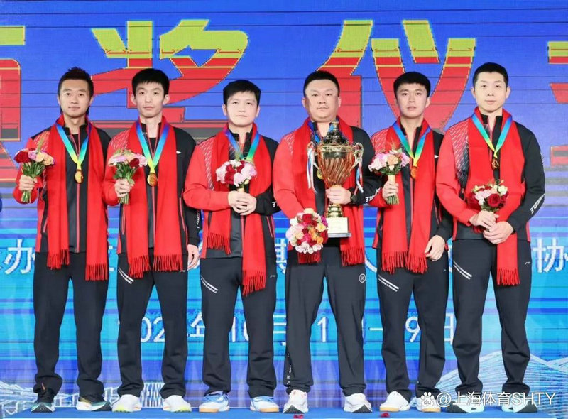 书豪庆典现场视频连线周杰伦 感激之情不忘上帝