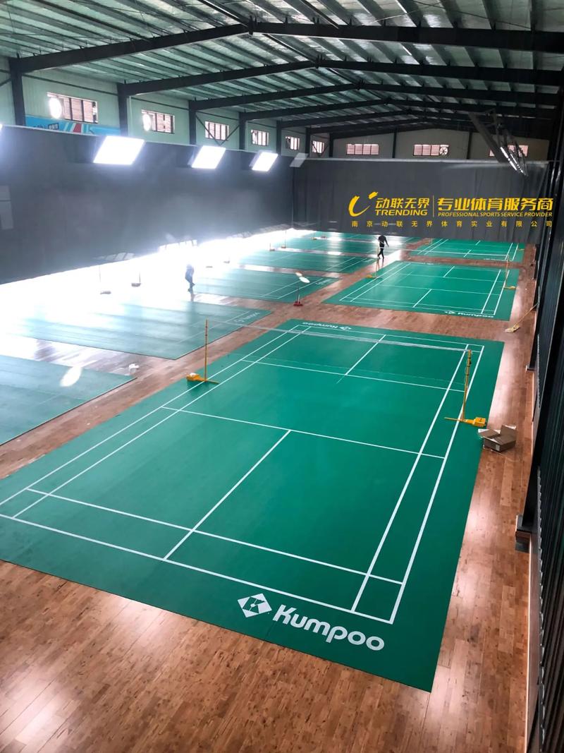 鲍威尔调侃德克新标志的动作和你上赛季一样慢