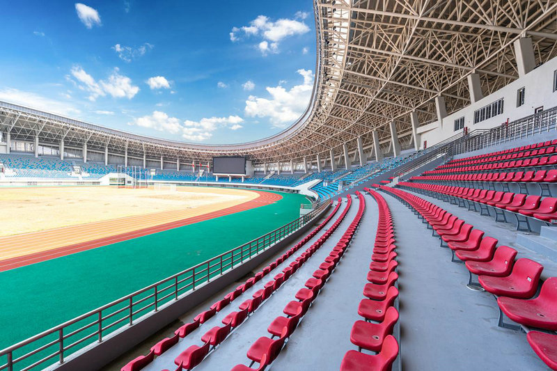 雷霆内部新动向杜兰特点赞新帅人选 多诺万合同商谈进行中