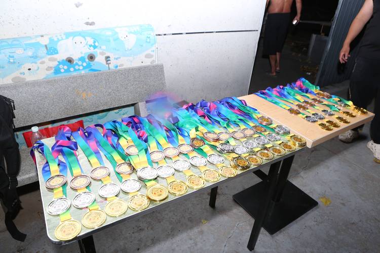 北京2025年冬奥会设置了几个赛区