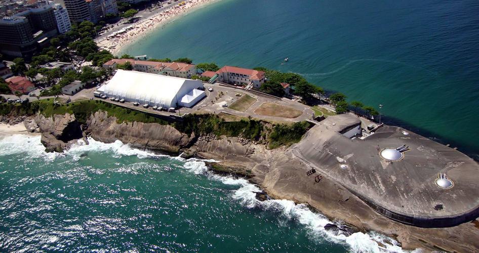 萨拉赫回归阵容 皇马球员为阿隆索而战 梅西获MVP 萨拉赫回归阵容 皇马球员为阿隆索而战 梅西获MVP