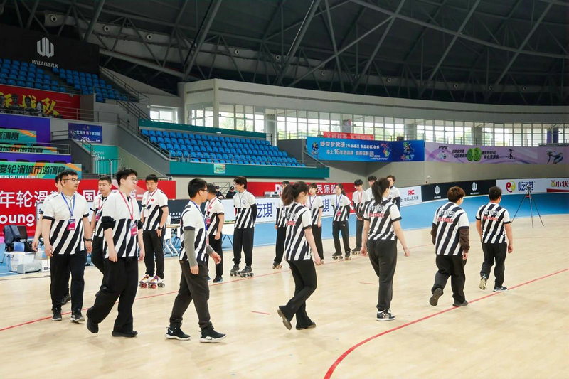 韩日世界杯黑哨裁判