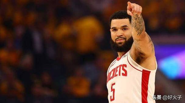 巴特勒助力热火逆袭鹈鹕 希罗与莺歌齐发威得分亮眼表现