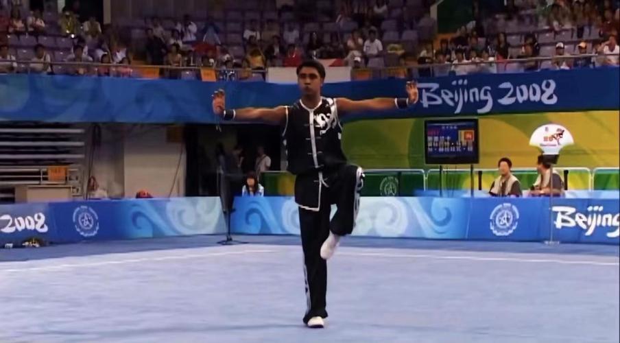 我是赛车手英语