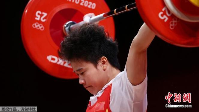 库里克莱爆发助勇士胜热火 巴特勒豪华数据对决惊险胜局揭晓