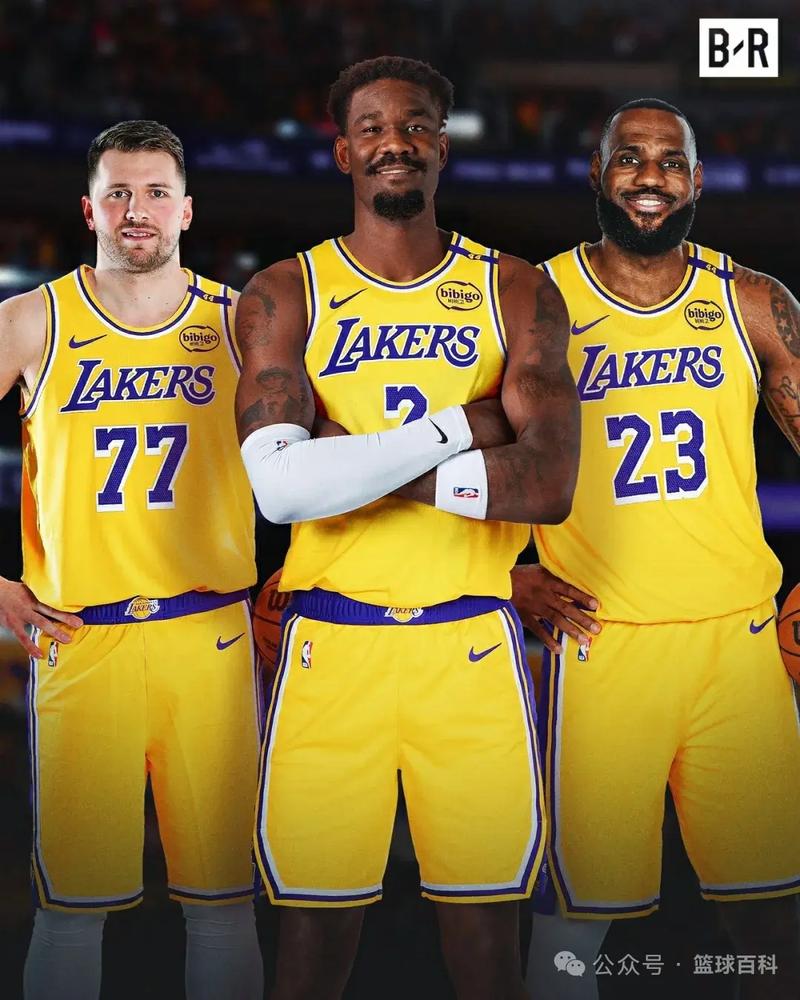 格拉汉姆表现出色 火箭八人得分上双 击败马刺终结连败势头