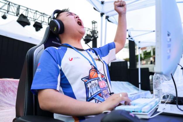 丁俊晖和赵心童谁厉害 丁俊晖和赵心童谁厉害