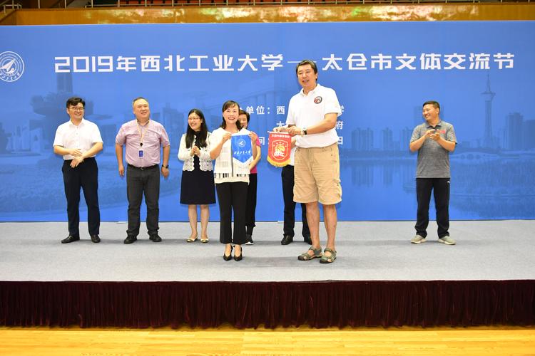 ac米兰半程排名第五夺冠