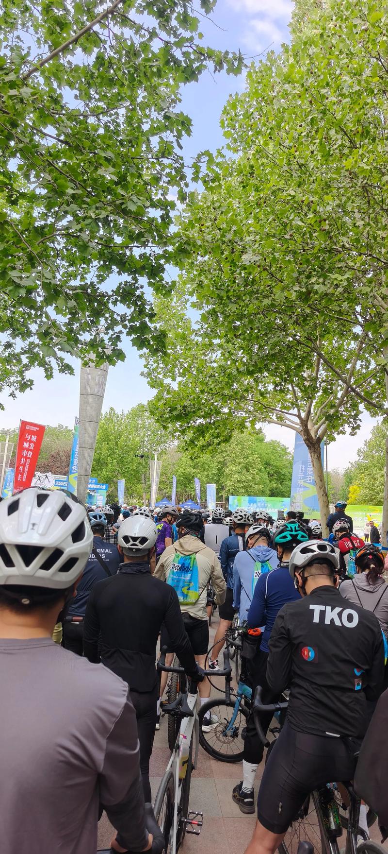 皇马vs马德里 皇马对阵马德里 皇马vs马德里 皇马对阵马德里