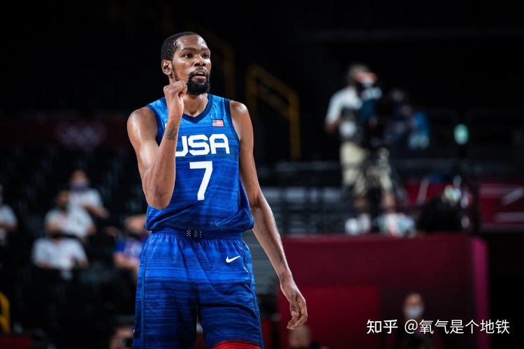 利拉德出色表现助队胜灰熊快船双核闪耀之夜