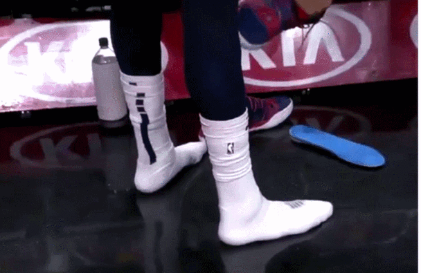 杜兰特总决赛绝命三分