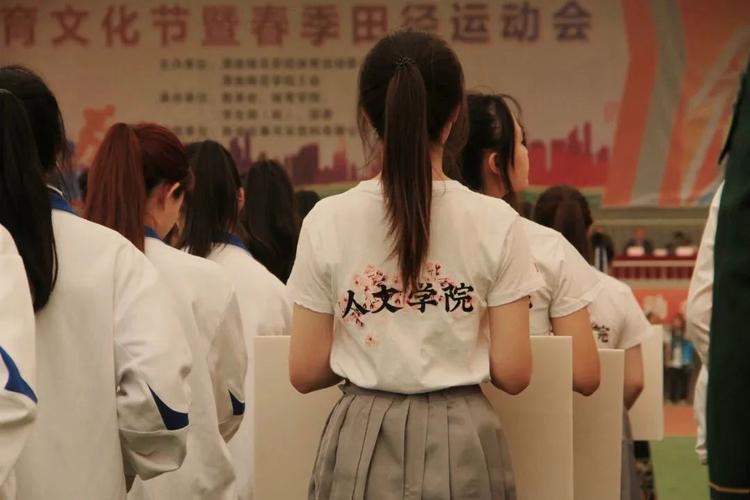 中超第四媒体人谈国安 这个赛季的国安 是经历过最拧巴的赛季 中超第四媒体人谈国安 这个赛季的国安 是经历过最拧巴的赛季