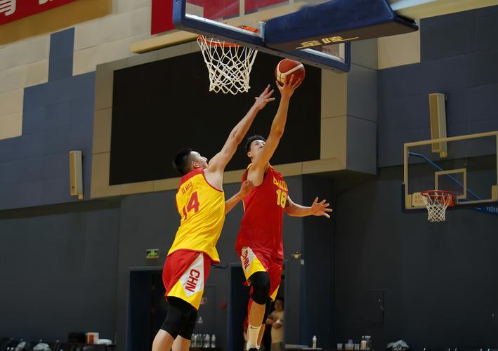 拓荒者持续追击骑士的征程 拓荒者持续追击骑士的征程