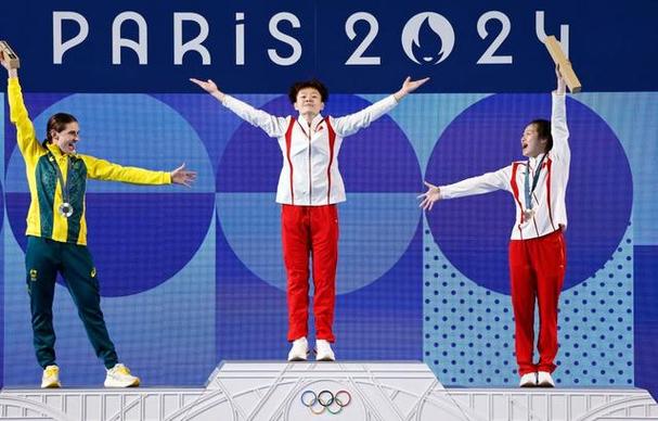 布朗我认为恩比德是本赛季的最佳防守球员 布朗我认为恩比德是本赛季的最佳防守球员